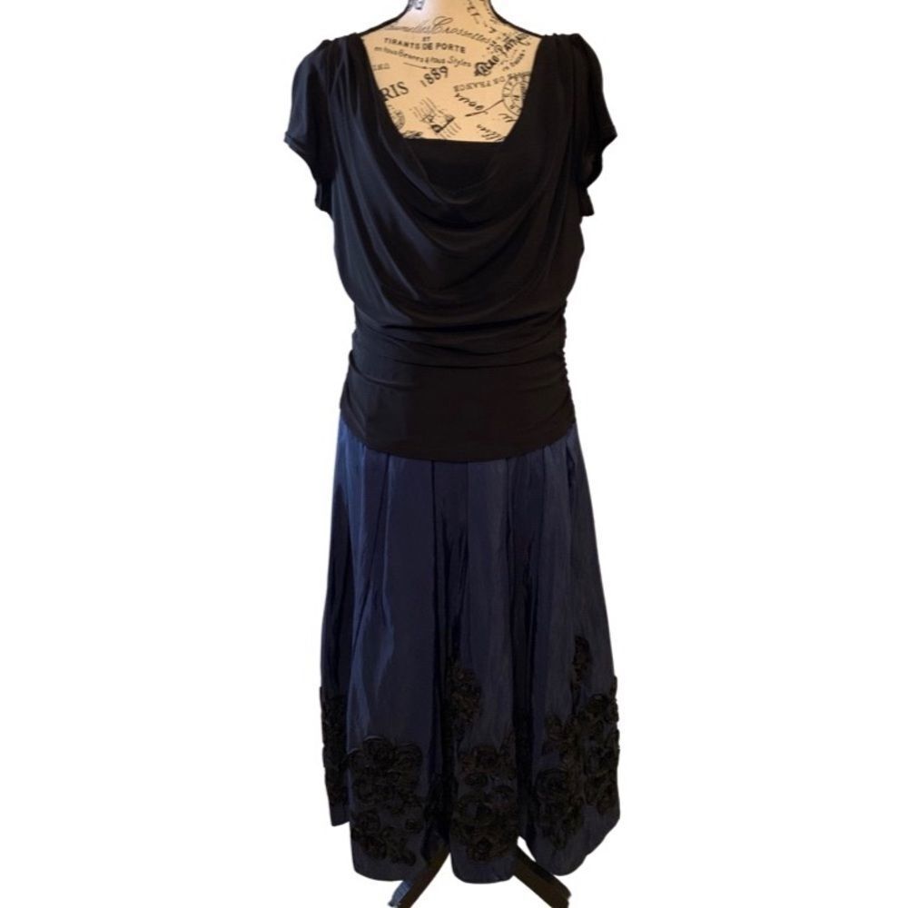 A.L Fashions Tea Length Black & Blue Dress A Line size 16 with Embroider…